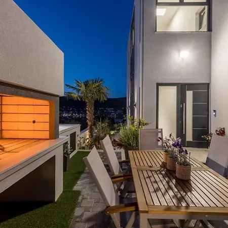 Todo With Heated Pool And Jacuzzi Villa *