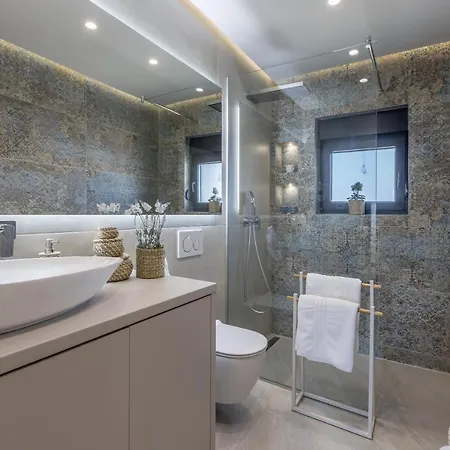Villa Todo With Heated Pool And Jacuzzi