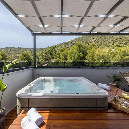 Todo With Heated Pool And Jacuzzi Villa *