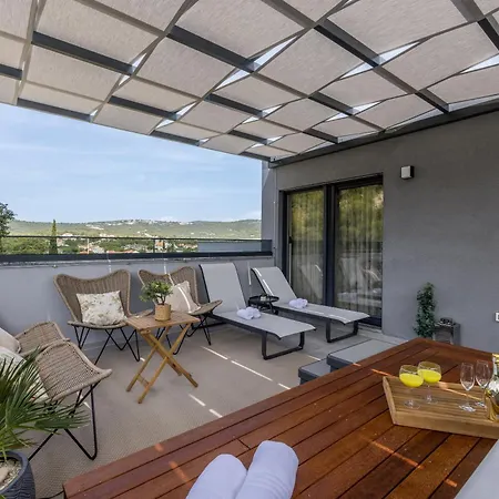 Todo With Heated Pool And Jacuzzi Villa *