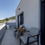 Todo With Heated Pool And Jacuzzi * Vinišće