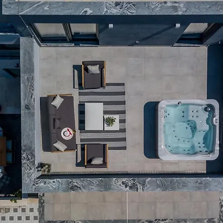 Todo With Heated Pool And Jacuzzi Βίλα Vinišće