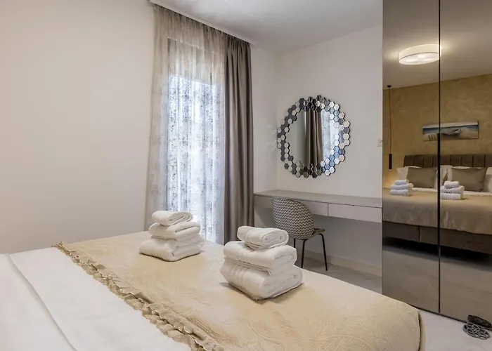 Todo With Heated Pool And Jacuzzi Villa *