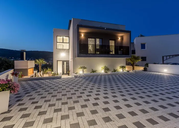 Todo With Heated Pool And Jacuzzi *