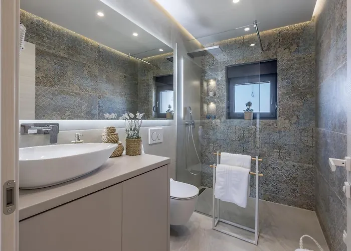 Villa Todo With Heated Pool And Jacuzzi