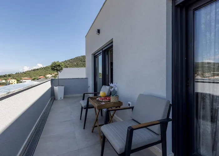 Todo With Heated Pool And Jacuzzi * Vinišće